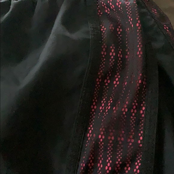 Black with hot pink underlay on the sides. - Picture 2 of 2